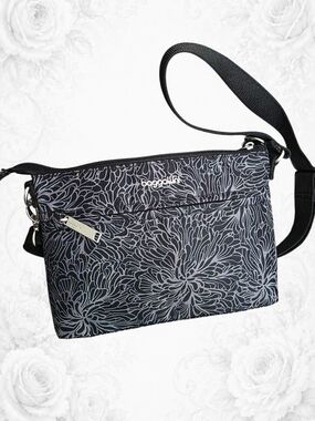 New Baggallini RFID Locking Zipper Floral Travel Crossbody Messenger Bag